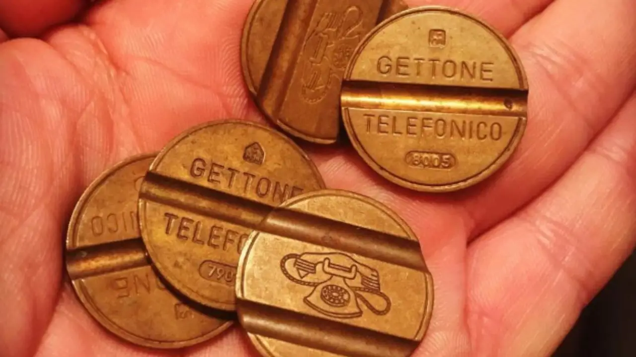 Quanto valgono oggi i gettoni telefonici? Ecco la lista aggiornata Quanto valgono oggi i gettoni telefonici? Ecco la lista aggiornata