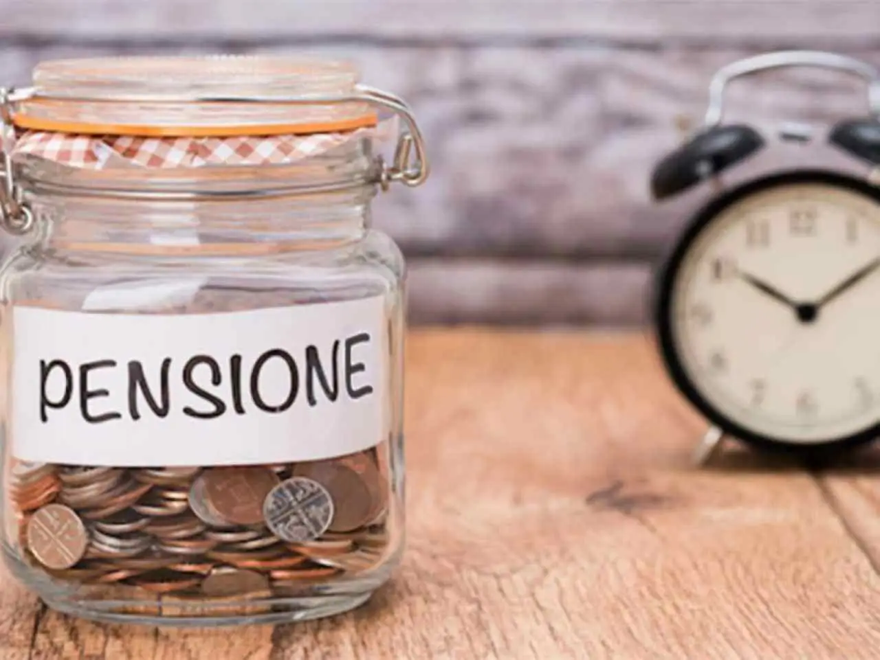 Ritirarsi dal lavoro con 25 anni di contributi: scopri i passi da seguire Ritirarsi dal lavoro con 25 anni di contributi: scopri i passi da seguire